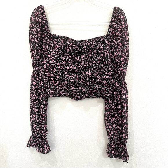 H&M Divided Black & Pink Floral Long Sleeve Crop Top w/ Smocked Back - Large - Picture 1 of 12